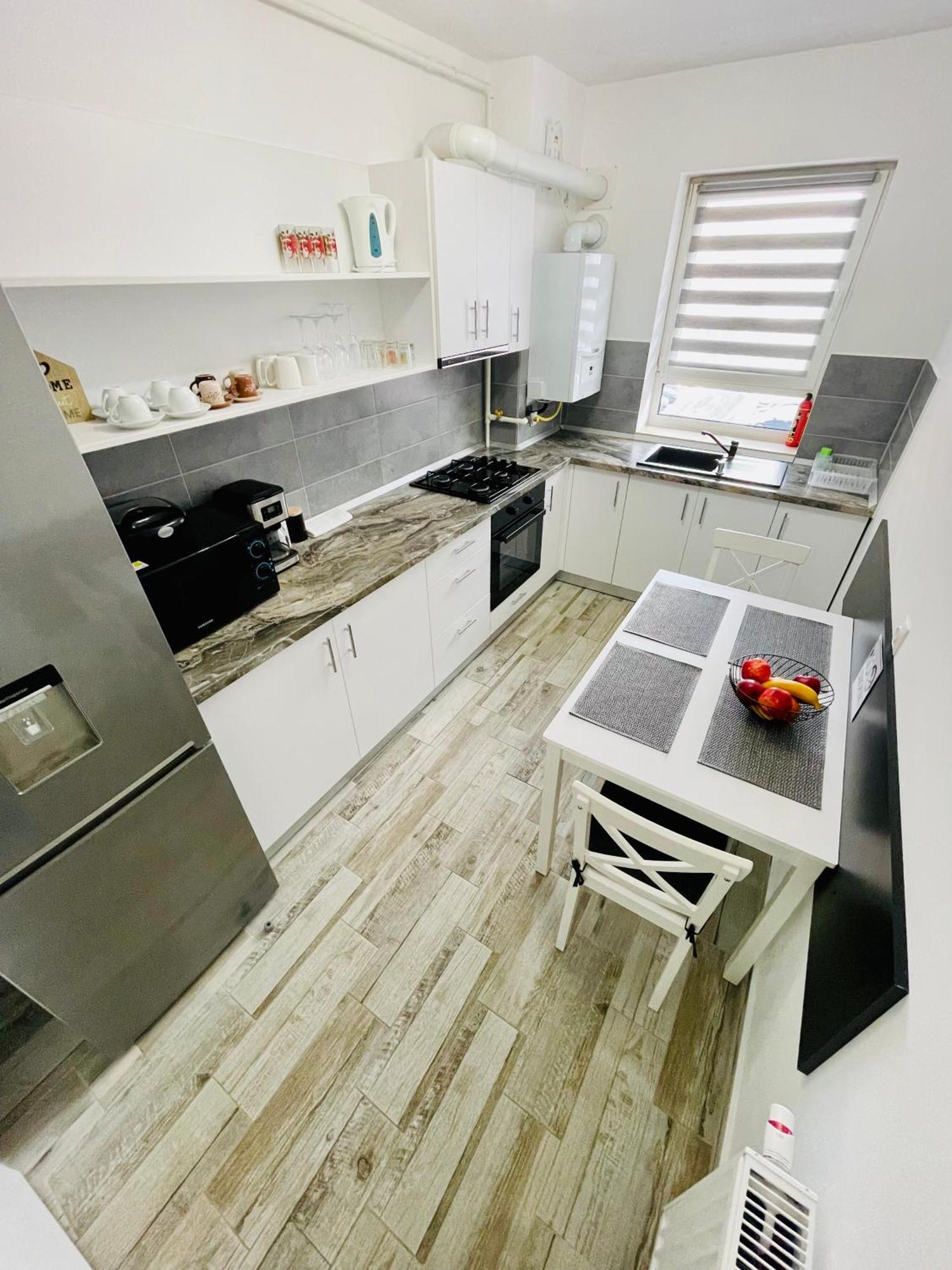 Apartmán Montsee Brašov Exteriér fotografie
